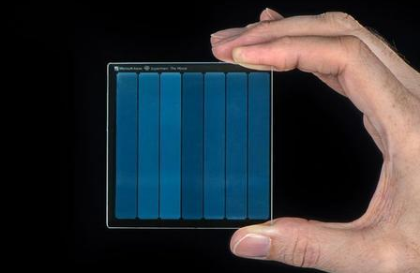 Microsoft Glass Hard Drive comes out, enabling single-chip 75G pixel storage